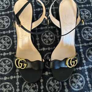 Gucci Black and Gold Sandals